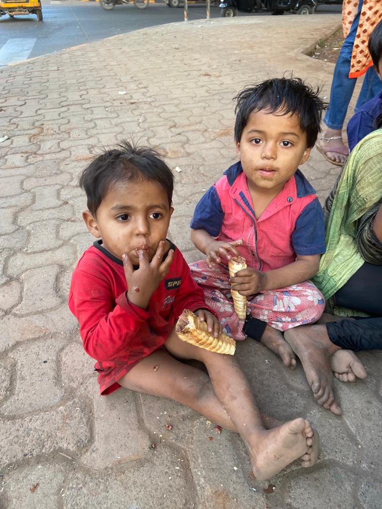 Welfare Activities : Snacks distribution on 8 Feb 2022 to the slum children of Koperkhairane + Rabale ( 200 Children were blessed )